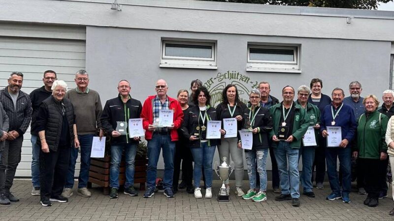 Mit 58 Schützen aus Rheinberg: Luftgewehr-Schützen zeigen sich in Eversael treffsicher