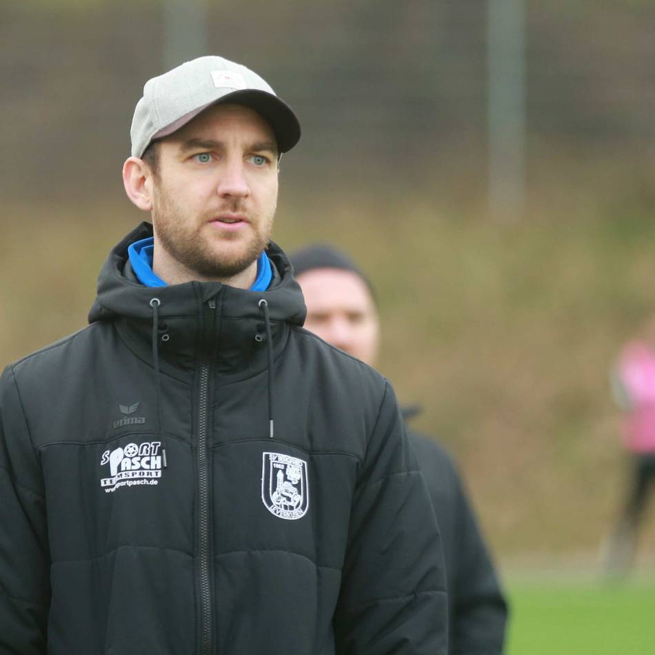Nach Talfahrt in der Bezirksliga: Der SV Bergfried trennt sich von seinem Erfolgstrainer Hannes Diekamp