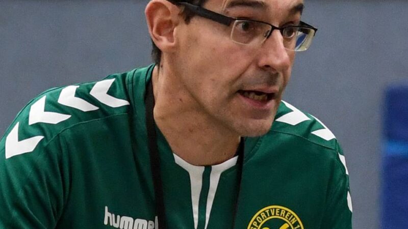 Anspannung vor Pokalspiel: Der ganze SV Straelen drückt seinen Handballern die Daumen