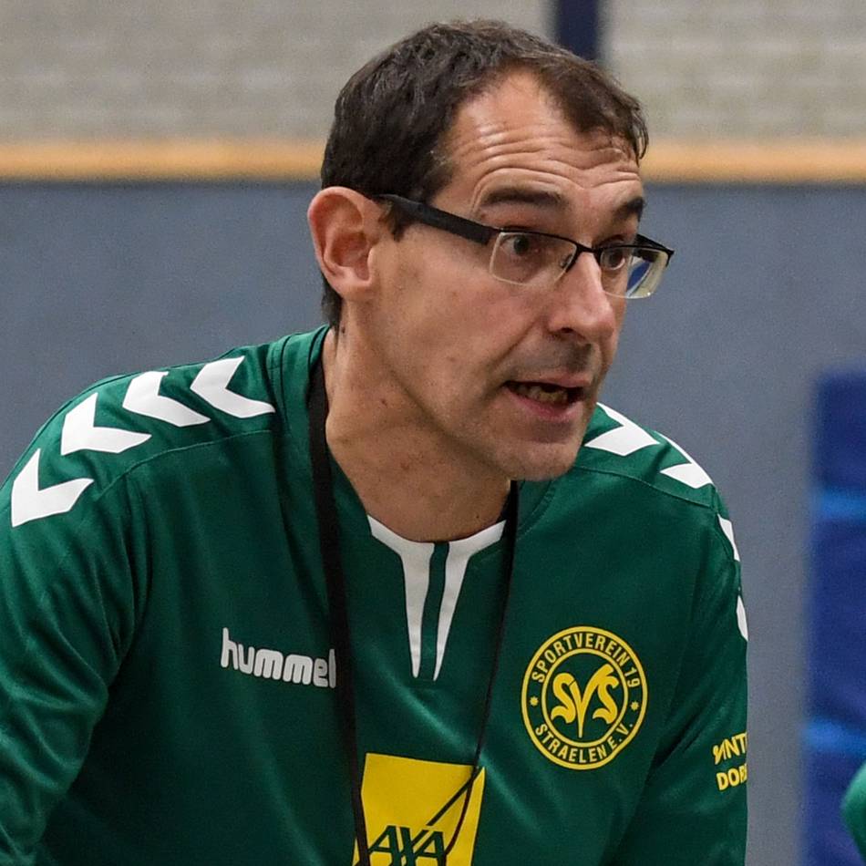 Anspannung vor Pokalspiel: Der ganze SV Straelen drückt seinen Handballern die Daumen