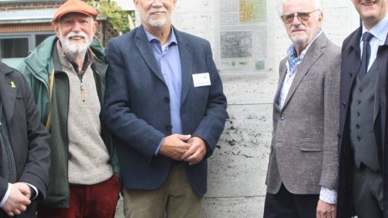 Gedenken in Krefeld: Informationstafel erinnert an ersten jüdischen Friedhof