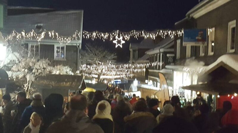 Hückeswagener Weihnachtsmarkt: „Hüttenzauber“ zieht wieder ins Zentrum um