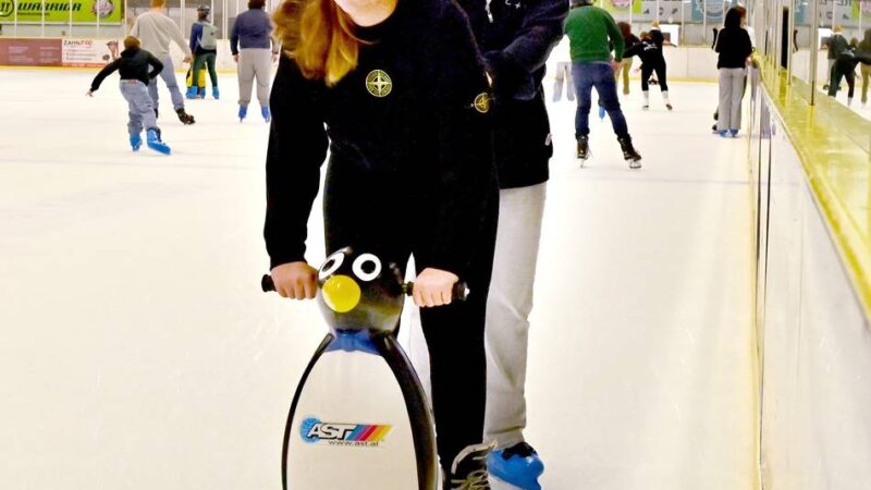 Rheinlandhalle in Krefeld: Eisiger Spaß