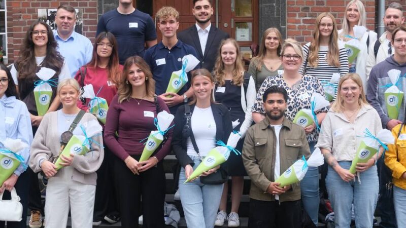 Ausbildung in Dormagen: Stadt stellt 30 Nachwuchskräfte ein