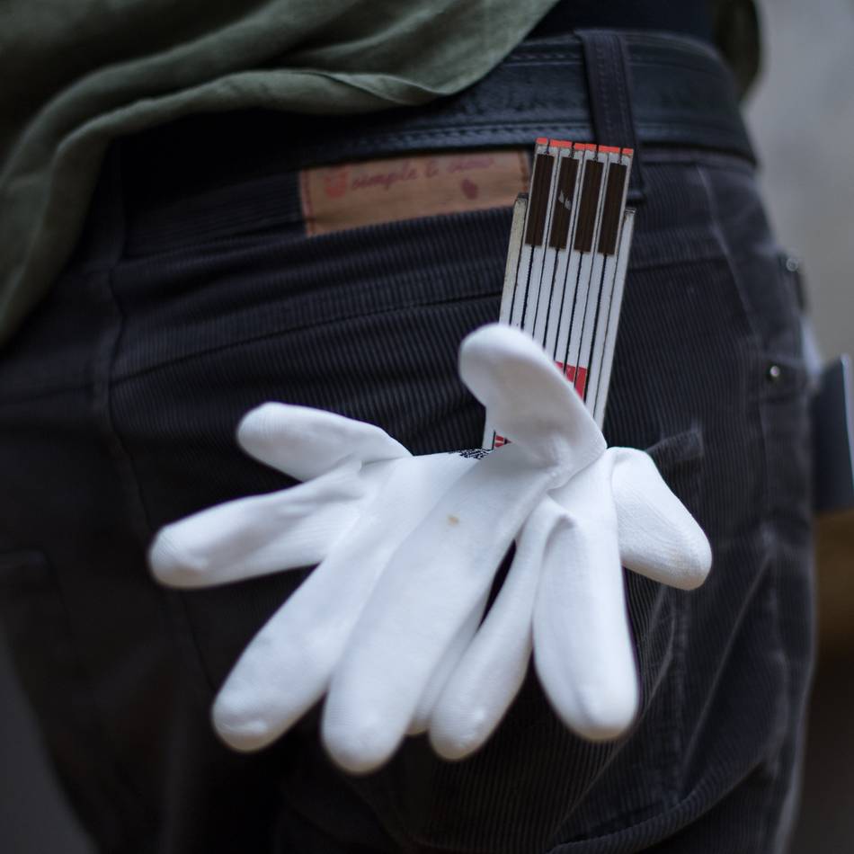 Dachrinnen-Arbeiten für 8000 Euro: Falsche Handwerker zocken 86-Jährige in Neuss ab