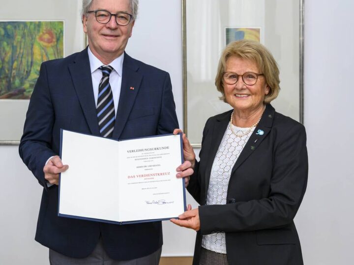 Ein Leben für das würdevolle Sterben: Bundesverdienstkreuz für medizinischen Pionier aus Dormagen