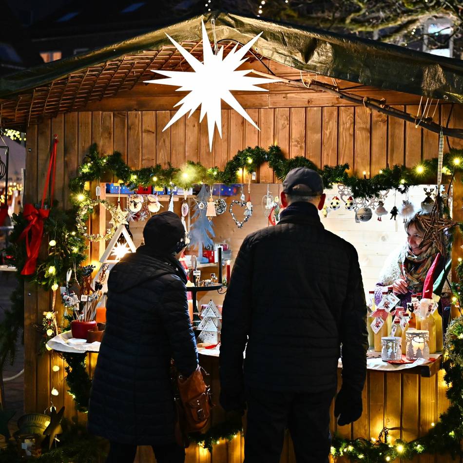 Stadtverwaltung Radevormwald: Aufruf für Weihnachtsmarkt am dritten Advent
