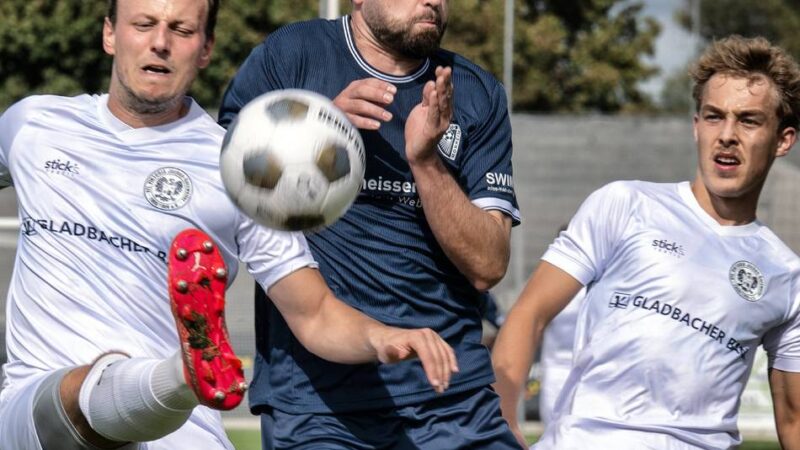 Die Richtung stimmt: Diese Attribute lobt Trainer Dennis Ruess beim FCM
