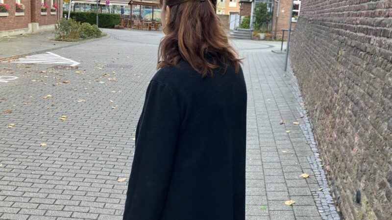 Zivilcourage im Rhein-Kreis Neuss: Frau rettet ihren Nachbarn vor mutmaßlichen Kriminellen