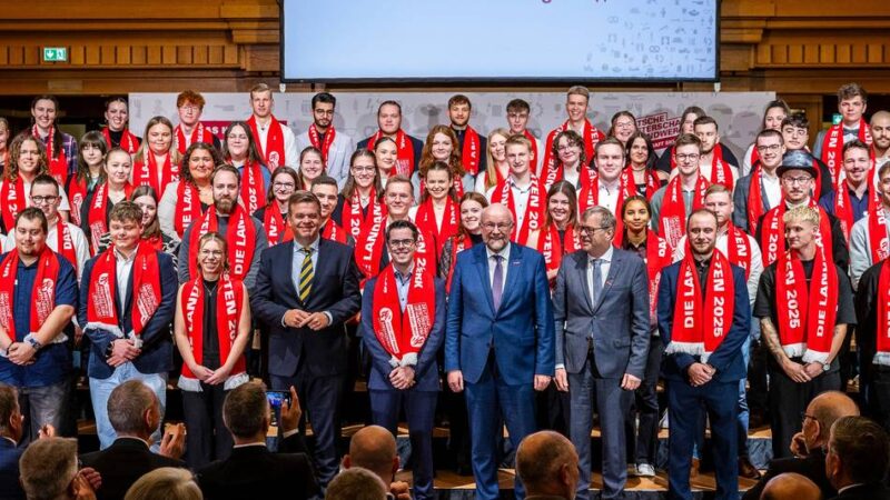 Auszeichnung der Handwerkskammer: Die Besten feiern in Leverkusen
