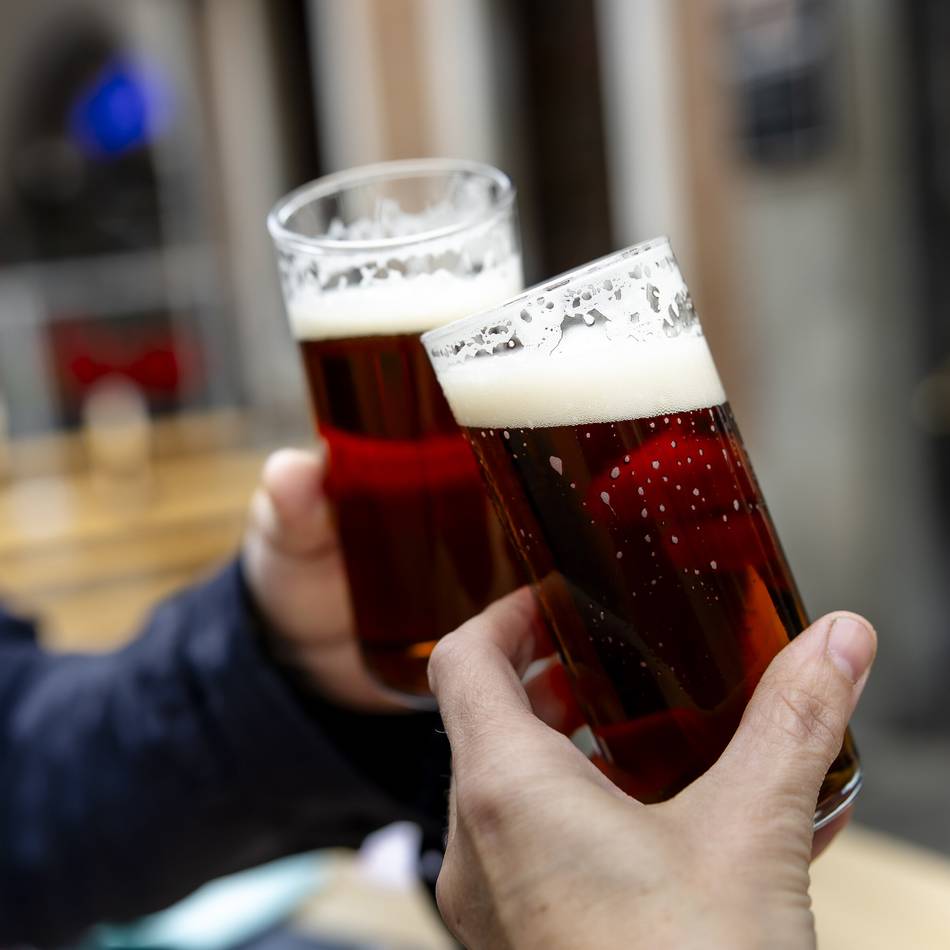 Hausbrauereien in Düsseldorf: Diese Brauereien erhöhen die Altbierpreise deutlich