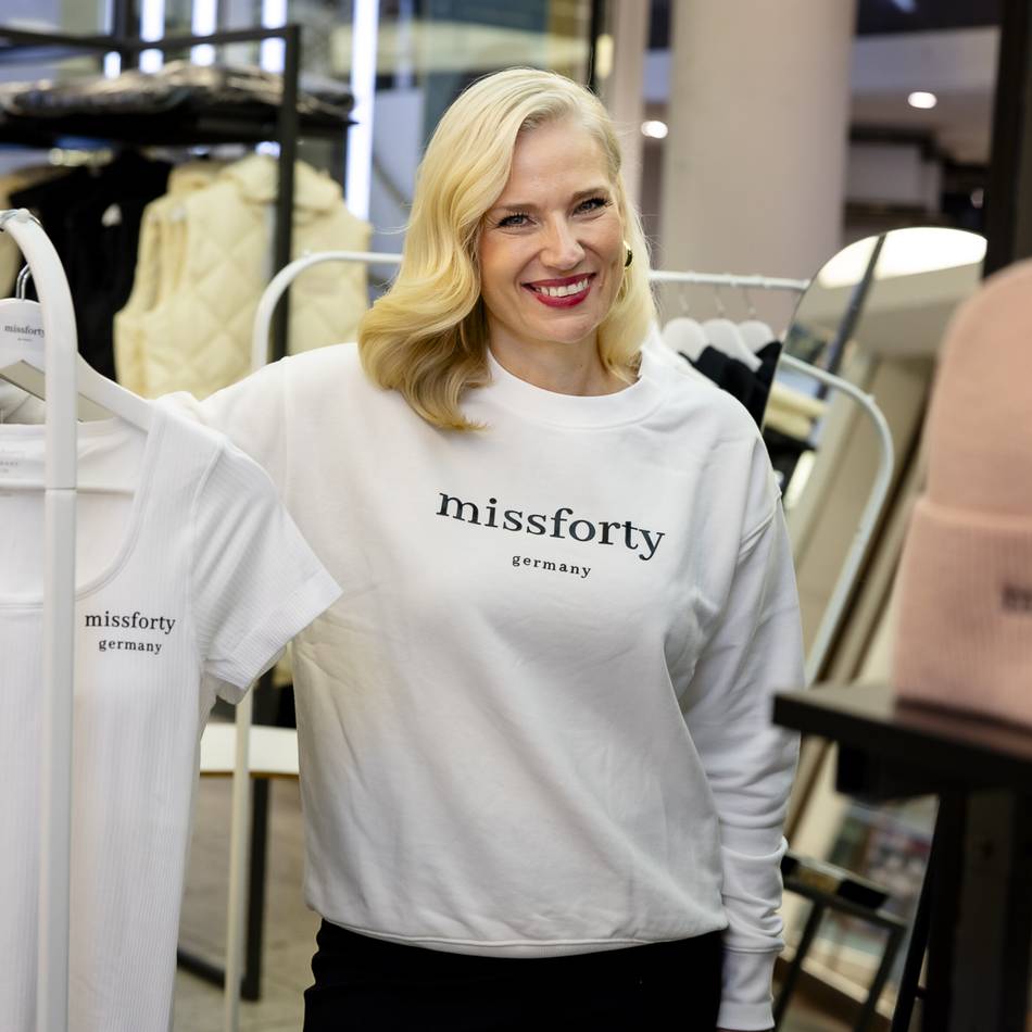 Carolin Handschuh und ihre Marke Missforty Germany: Ein Neuanfang in der Modebranche – „In der Marke steckt 120 Prozent Herzblut“