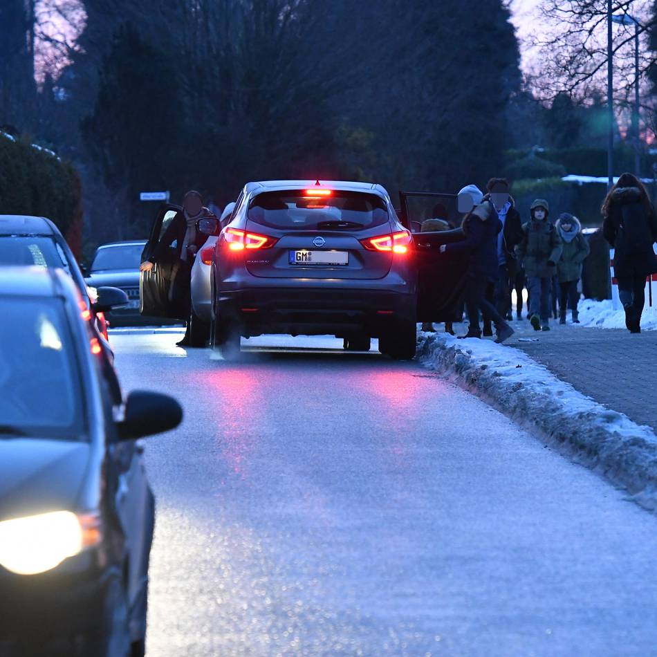 Schulisches Mobilitätsmanagement in Radevormwald:: Online-Befragung zu Gefahren auf dem Schulweg