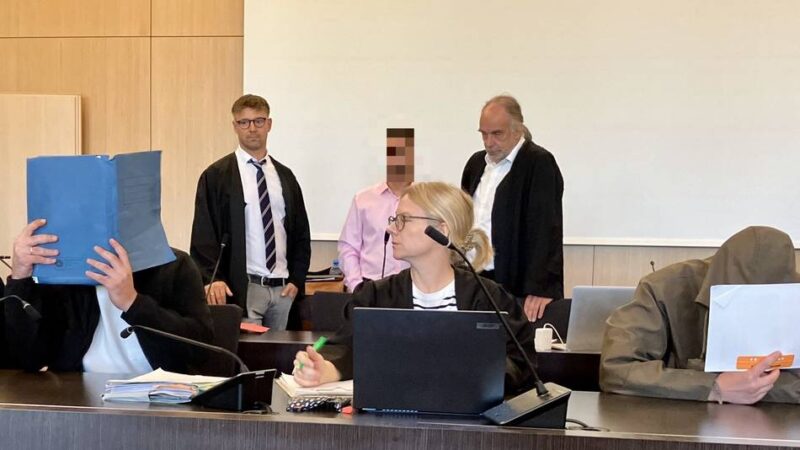 Gericht hat entschieden: 19-Jährige in Hotelzimmer in Düsseldorf vergewaltigt – drei Männer verurteilt