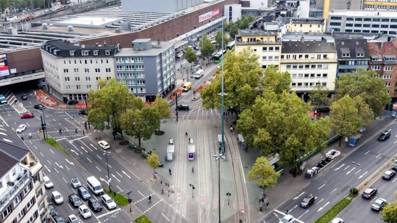 Düsseldorfer Innenstadt: Streit um Tabletten führt zu Raub mit Pfefferspray