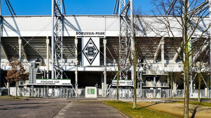Die Partie findet im November in Mönchengladbach statt: Dosen-, Gläser- und Flaschenverbot beim Derby gegen Köln