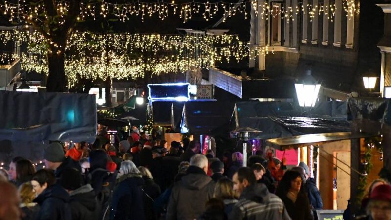 Weihnachtsmarkt vom 5. bis 7. Dezember: Ab sofort anmelden für den Hückeswagener „Hüttenzauber“