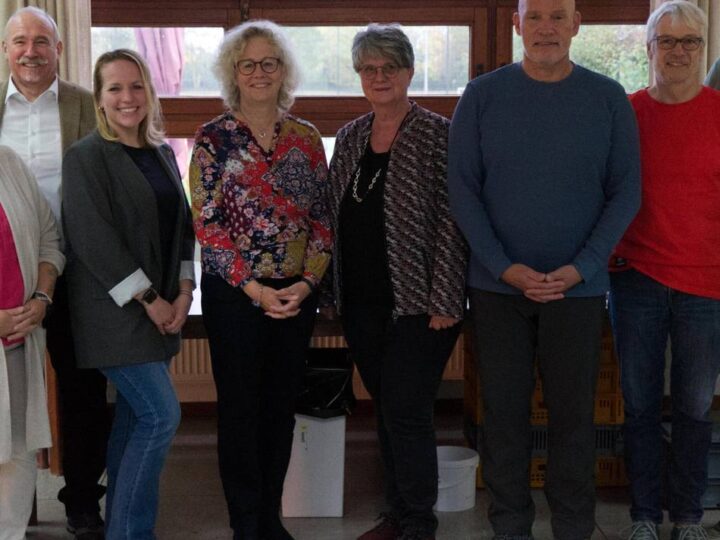 Spitzenreiter mit 200 Spenden: Dank ihnen hat Dormagen Blut satt