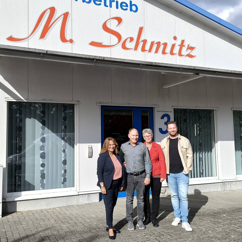 Nettetaler Familienbetrieb: Wirtschaftsförderung besucht Malerbetrieb Schmitz