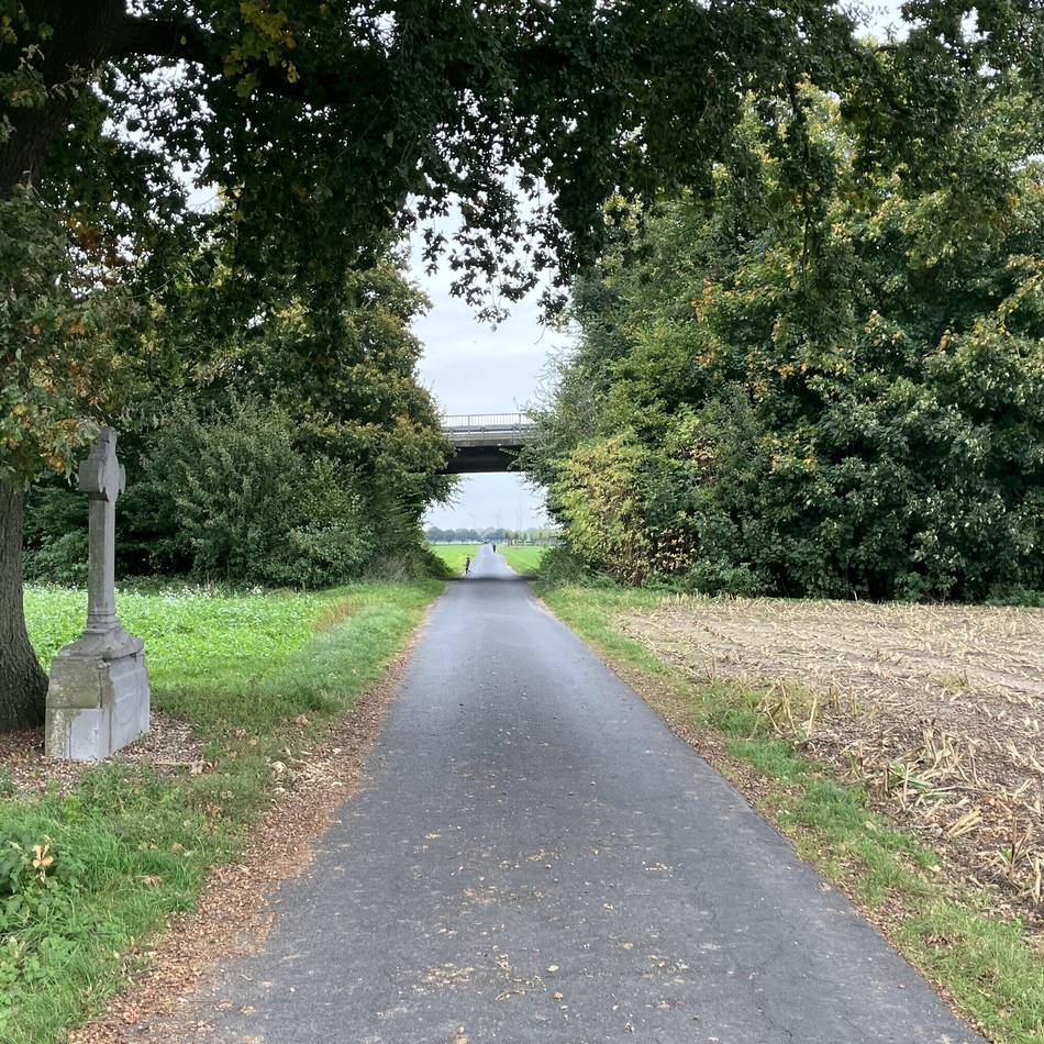 Zwischen Kaldenkirchen und Breyell: Neue Asphaltdecke für den Windmühlenweg