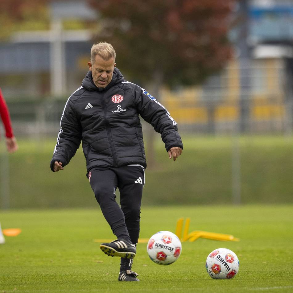 Mehrere sichtbare Faktoren: Wie Fortuna-Coach Anfang seine Teams bisher spielen ließ