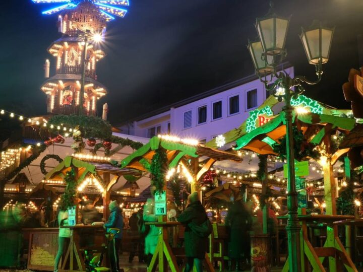 Bauarbeiten beginnen später: Gladbacher Weihnachtsmärkte bleiben auch 2026 an ihren Plätzen