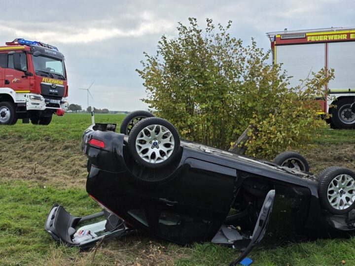 Unfall bei Erkelenz: Auto überschlägt sich auf der K29