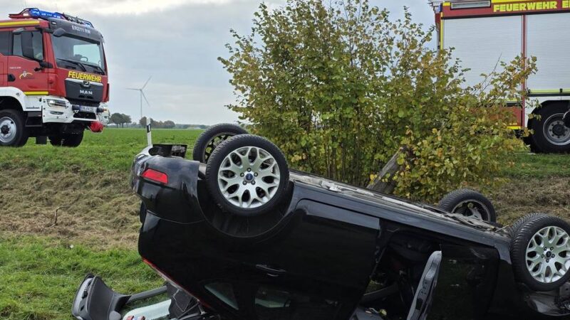 Unfall bei Erkelenz: Auto überschlägt sich auf der K29