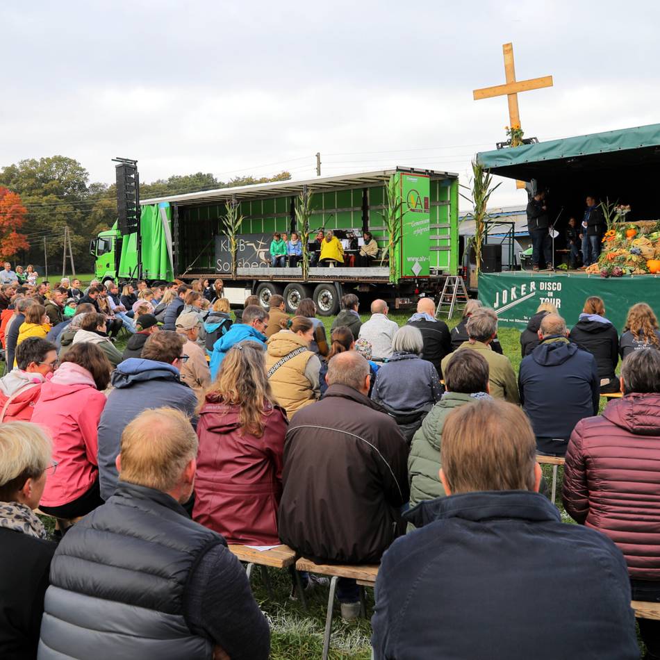 Erntedankfest auf dem Höhnshof in Sonsbeck: „Wir sind alle Berufsoptimisten“