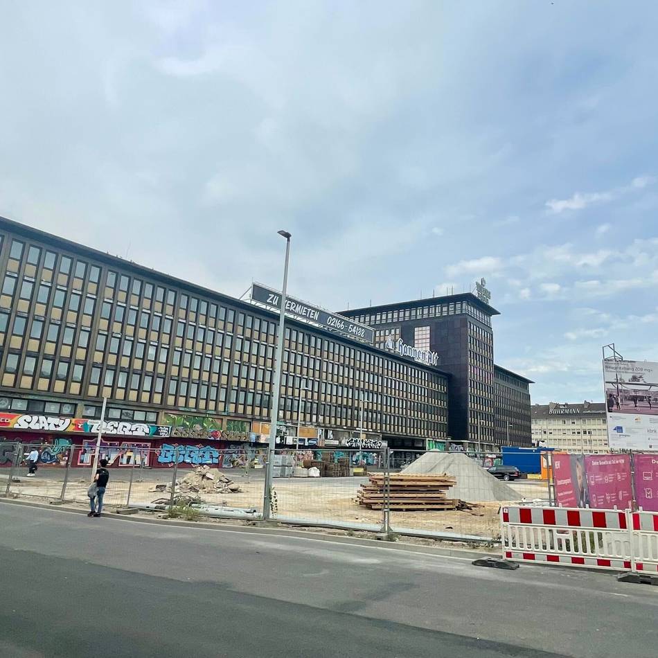 Kolumne Mensch Gladbach: Beziehungsstatus Stadt und Investor? Es ist kompliziert