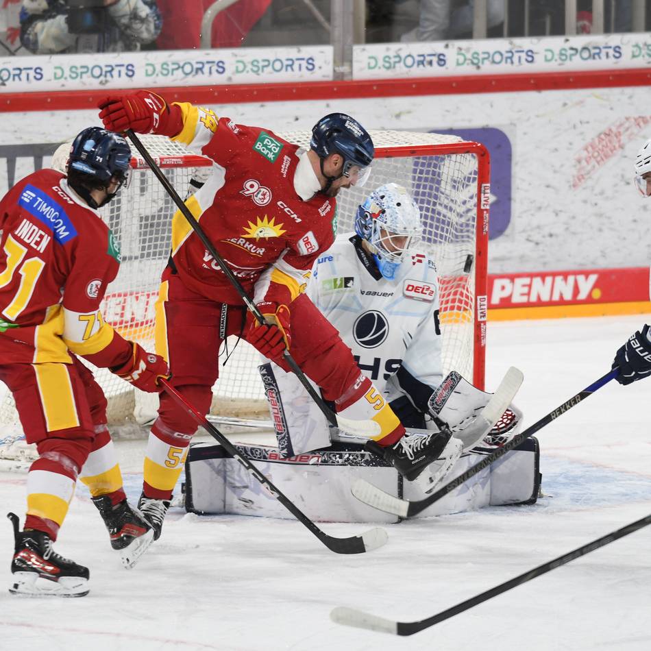 Bednard wird zum Matchwinner: DEG zeigt gegen Weiden Reaktion auf Pleiten-Serie – Fabers goldenes Tor im Video