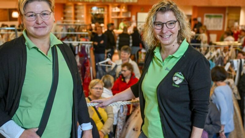 St.-Sebastianus-Bruderschaft Neersen: Erster Festkleiderbasar kommt bestens an