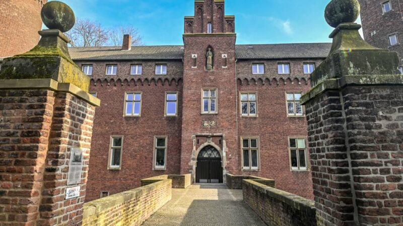 Denkmäler in Kempen: Die Landesburg – Kempens markantestes Bauwerk