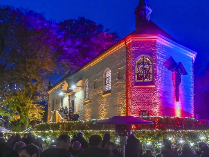 Kapelle Klein-Jerusalem in Neersen: Vor dem Lichterfest wird aufgeräumt