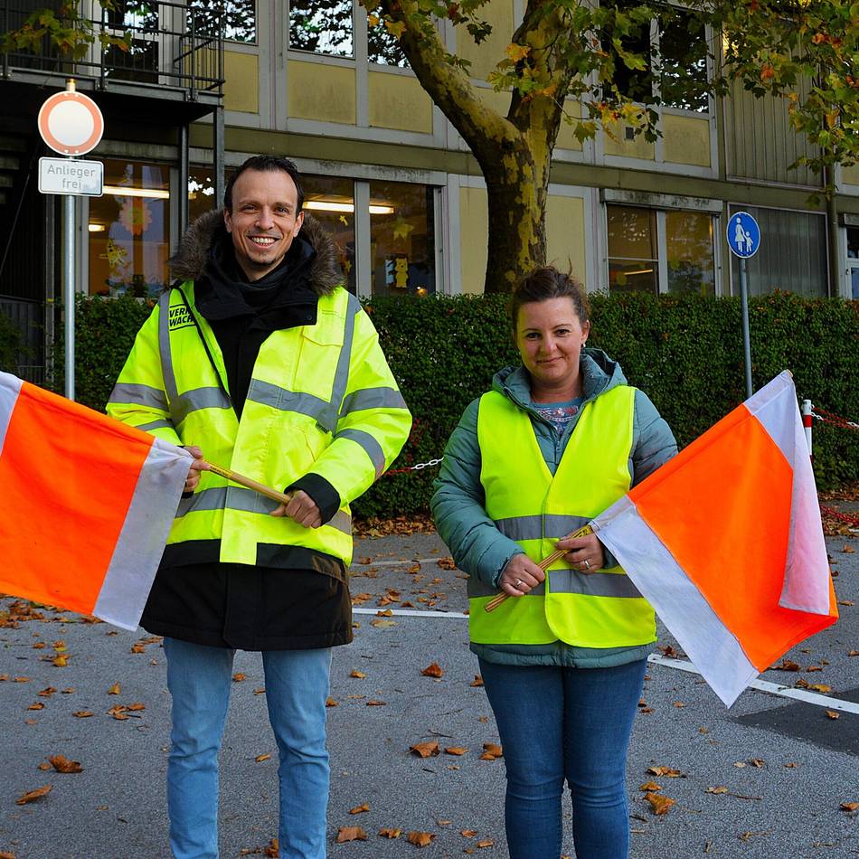 Elternverkehrslotsen in Wermelskirchen: „Der Egoismus einiger Eltern ist wirklich enorm“
