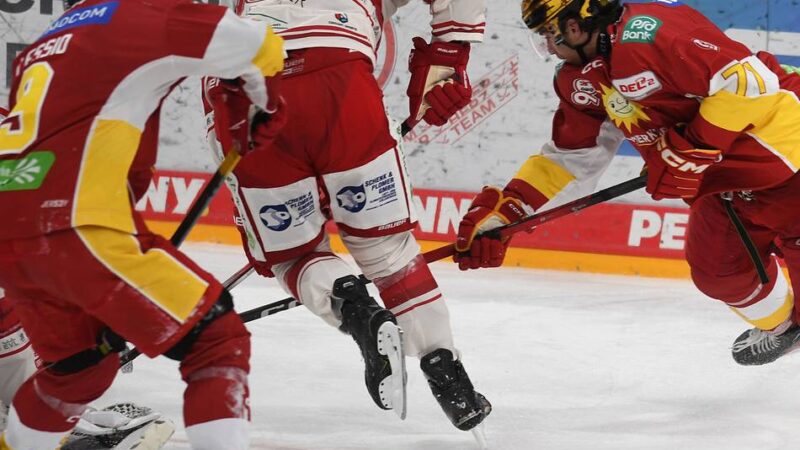 Alle Highlights im Video: „Viel vom Spiel gehabt“ – DEG verliert in der Verlängerung gegen Landshut