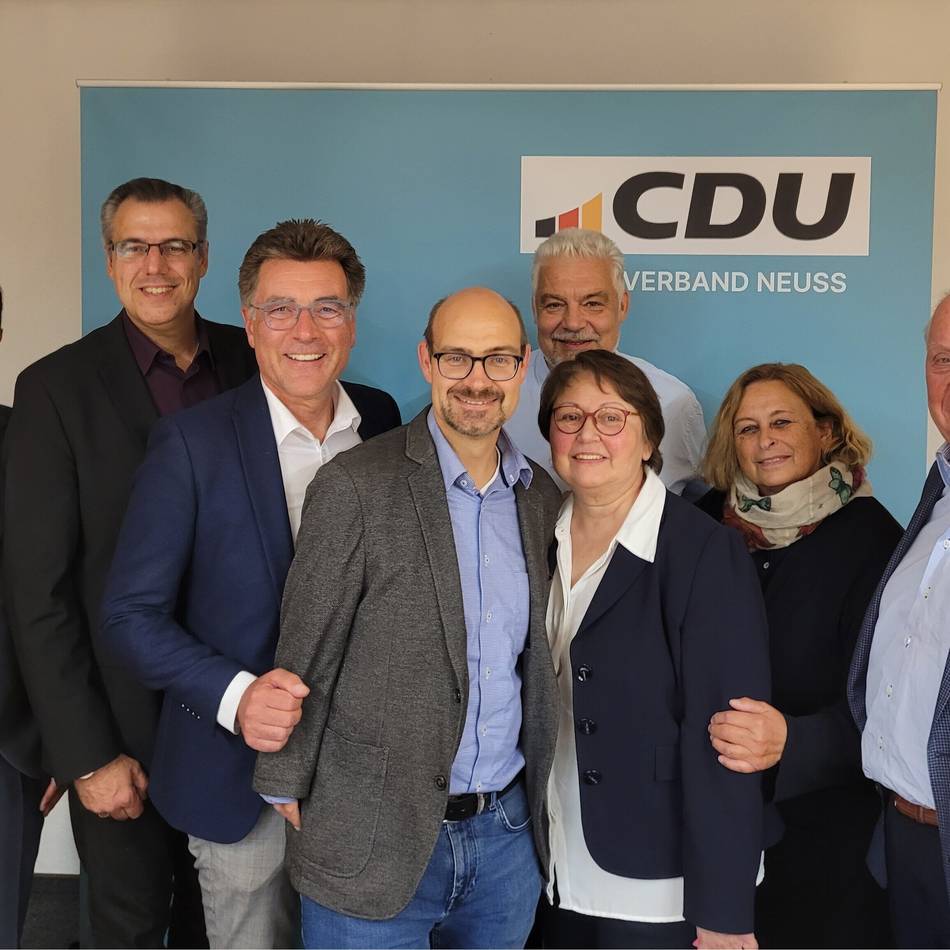 Umstrittener Facebook-Post zu Wahlergebnis: Scharfe Kritik an Neusser CDU-Spitze – „Ich bin entsetzt über diesen Ton“