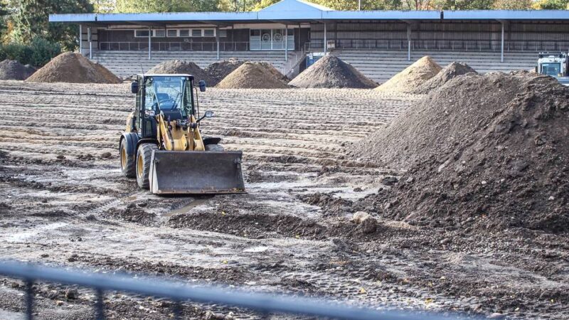 Schlossstadion in Grevenbroich: Geld für 2025 reicht nicht – Rat soll Budget-Verschiebung beschließen