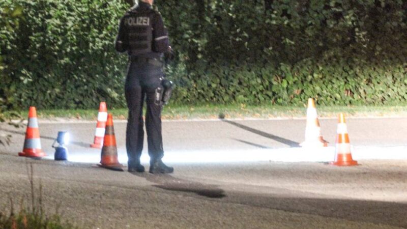 Angreifer kam aus dem Gebüsch: „Intensive Vernehmungen“ nach Schüssen in Grevenbroich