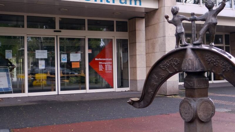 Tag der Bibliotheken in Ratingen: Bücherei als Treffpunkt für kreative Köpfe