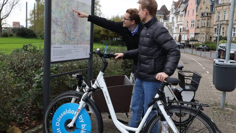 Mobilität in Düsseldorf: Radeln nach Zahlen dank neuer Knotenpunkts-Wegweiser