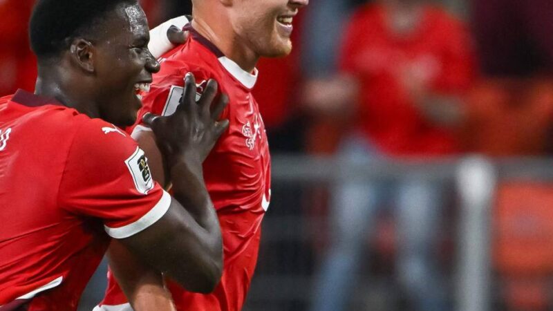 Gladbacher Nationalspieler im Einsatz: Elvedi setzt seine Erfolgsgeschichte mit der Schweiz fort