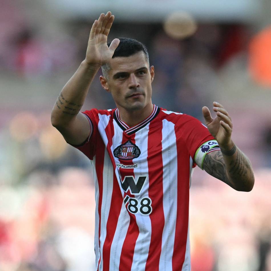 Ex-Bayer-Kapitän in Sunderland: Der Fixpunkt im neuen Team – Xhaka tut es schon wieder