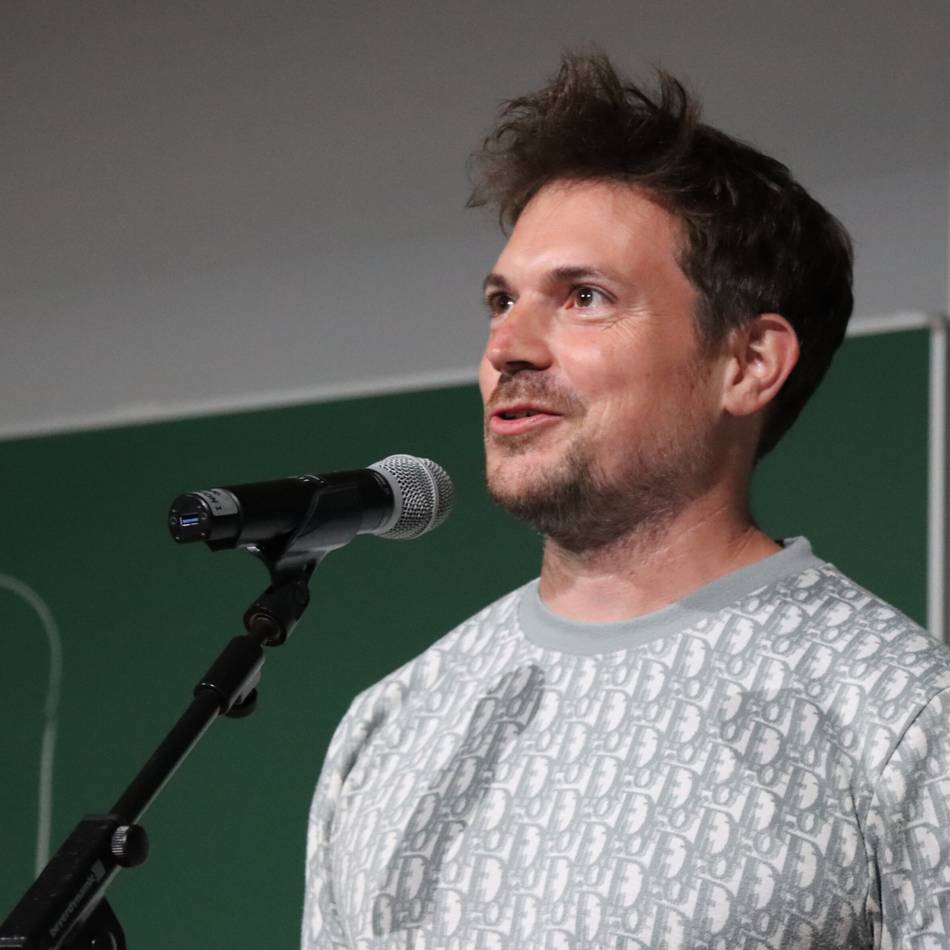 Moderner Dichtwettstreit in Schwalmtal: Erster Poetry Slam im Amerner Mühlenturm