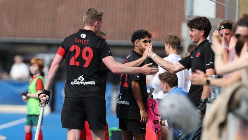 Duell mit Meisterfavorit Polo: Gladbacher HTC vor Wiedersehen mit Jimmy Schiefer und Jan Krauß