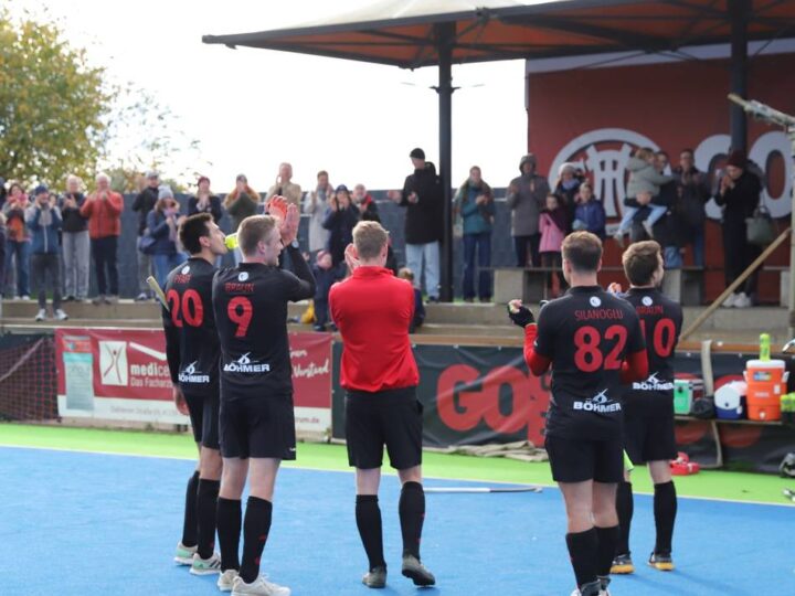 „Nicht unverdient gewonnen“ :  Gladbacher HTC schlägt sensationell Topteam Rot-Weiss Köln