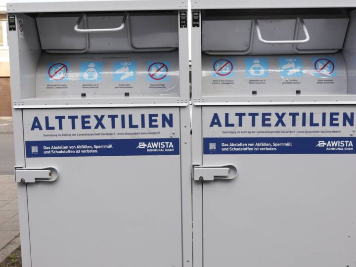 Erneuerung an 18 Standorten in Düsseldorf: Neue Altkleider-Container sollen Plünderungen verhindern
