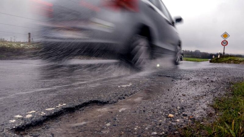 Überraschende Wende: L239: Gemeinsame Pläne für Radweg und Straße