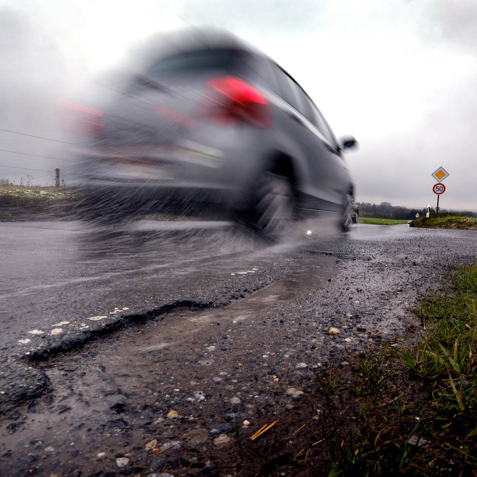 Überraschende Wende: L239: Gemeinsame Pläne für Radweg und Straße