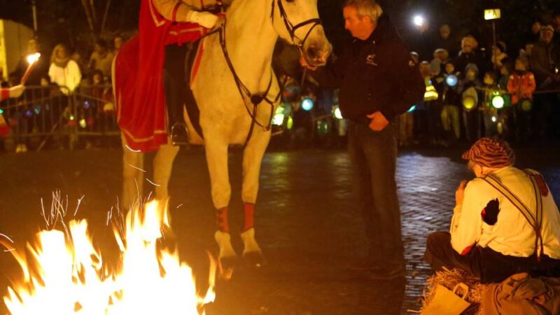 Lichterumzug in Sonsbeck: 1400 Tüten werden zum St.-Martins-Fest gepackt